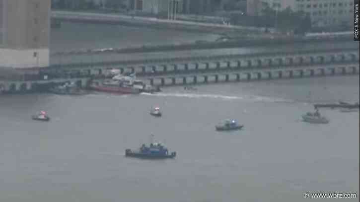 NYC mayor says family of Spanish tourists died in helicopter crash into Hudson River
