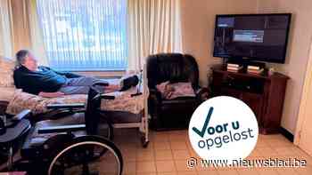 Maria leeft al een week aan haar bed gekluisterd, zonder tv: “Ik ben afgesloten van wereld”