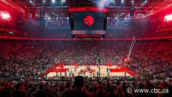 This Toronto Raptors fan won season tickets thanks to a very lucky half-court shot