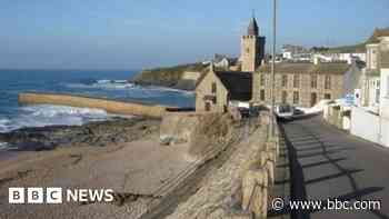 People saved by surfers after dog rescue