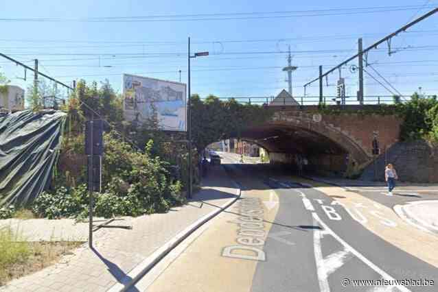 Hinder in Denderstraat door werkzaamheden aan spoorwegberm