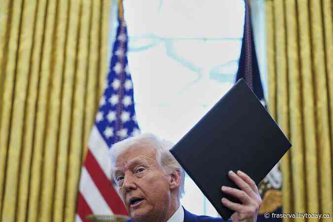 Most Canadians say they expect to feel U.S. tariffs, want Canada to fight back: poll