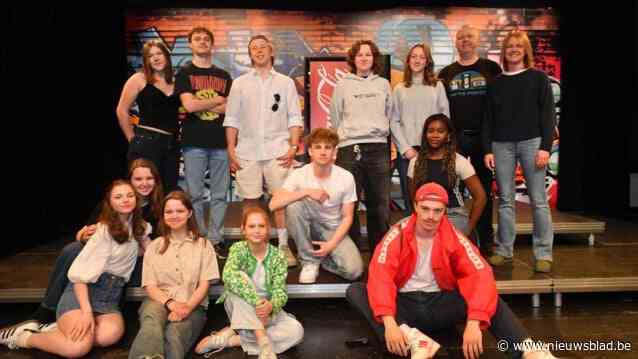 KWTG al zeventig jaar kweekvijver voor acteertalent: “Nieuwe golf jonge spelers rolt alweer over de scène”