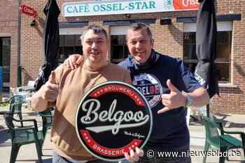 Albert Stoemp brengt zijn eigen bier nu ook naar Noordrand: “Lekker om te drinken, maar ook ‘Ideal veu me patate me saucisse!’”