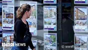 Barclays cuts rates on some mortgages to below 4%