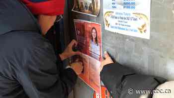 Candidates in Manitoba's largest riding race against the clock to reach northern voters