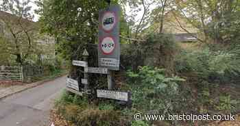 Crash blocks key road near golf club in Keynsham