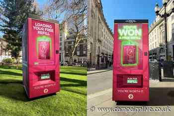 L’Oréal and Snapchat launch AR-powered beauty vending machine