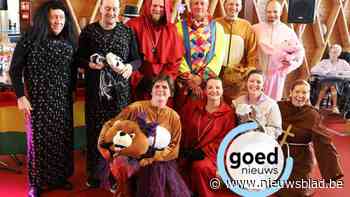 Rusthuisbewoners uit Vliermaal kruipen in verkleedpak voor eigen versie van ‘The masked singer’