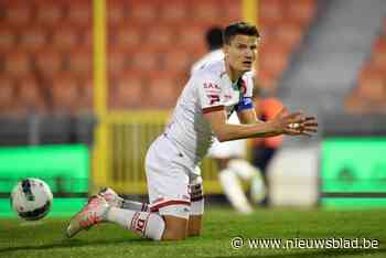 Promotiekoorts bij Zulte Waregem bereikt nieuw hoogtepunt, maar Jelle Vossen blijft koelbloedig: “Twee matchpunten, maar eerste op Daknam meteen benutten”