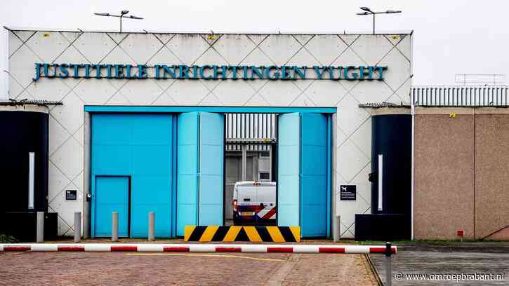 Gearresteerde advocaat van Ridouan Taghi moet langer in de cel blijven