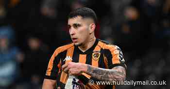 Hull City boss Ruben Selles opens up on Gustavo Puerta's fitness and development