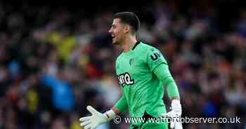 Keeper leaves to go and play in America