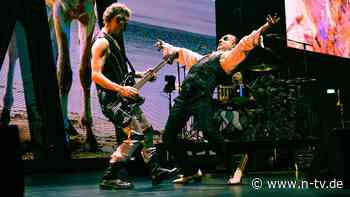 Morbider Konzertfilm: Depeche Mode kommen auf die Leinwand