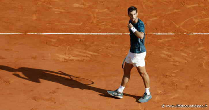 Tennis, Atp Montecarlo: Musetti in semifinale, Tsitsipas battuto in rimonta