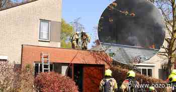 Brand op garagedak van woning: zonnepaneel fors beschadigd en flinke rookwolken