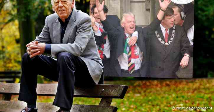 Bij wandeling door Rotterdam meed Leo Beenhakker de Kuip bewust: ‘Die hebben me zó veel pijn gedaan’