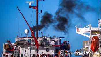 Globale Schifffahrt: IMO-Mitglieder einigen sich auf CO2-Steuer