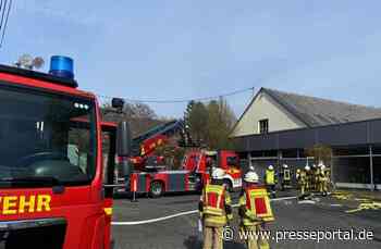 FW VG Asbach: Brand in einer Gewerbehalle in Asbach kann schnell gelöscht werden