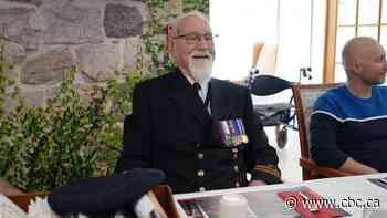 100-year-old WWII veteran who hoped for 100 cards for his birthday receives over 1,700