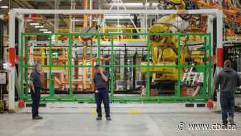 GM halts production, lays off hundreds at Ingersoll, Ont., assembly plant, to reopen in October