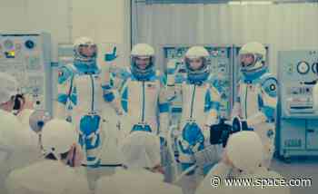 The Fantastic Four suit up in awesome spacesuits in this sneak peek at 'The Fantastic Four: First Steps'