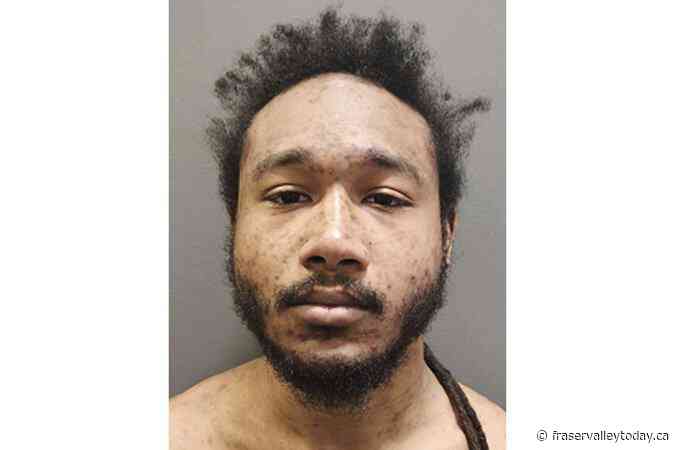 A convicted killer who was mistakenly released from jail is caught 2 weeks later