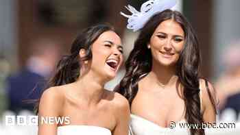 Sun shines on Ladies' Day at the Scottish Grand National