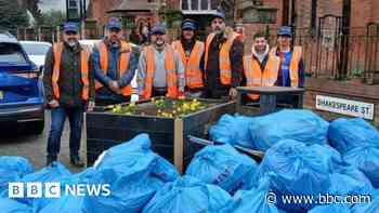 'Bin strike frustration is turning into anger'