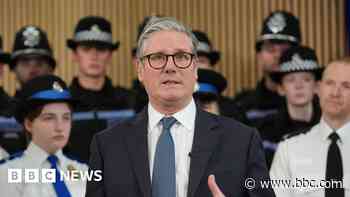 PM does not give date for closure of asylum centre