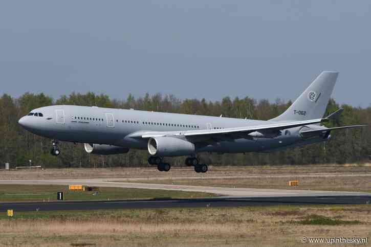 Gloednieuw NAVO-vliegtuig landt op Eindhoven