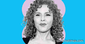Bernadette Peters Loves a Day Out in New York