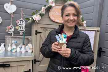 Kleine Kunstwerke am Straßenrand