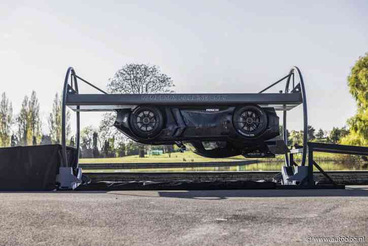 Deze auto kan ook op z’n kop rijden [video]