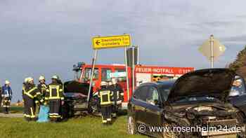 Audi nimmt Seat die Vorfahrt: Frau (31) nach Zusammenstoß schwer verletzt