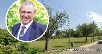 Emotional clip shows Vinnie Jones' return to his childhood home in Watford