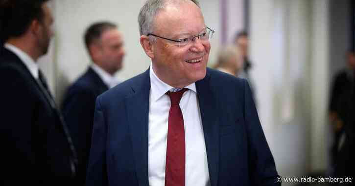 Ministerpräsident Weil: Bügeln «macht Spaß»