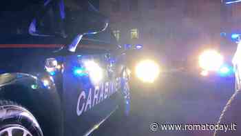 Centocelle: entra nel locale, spruzza spray al peperoncino e rapina collana da 3000 euro