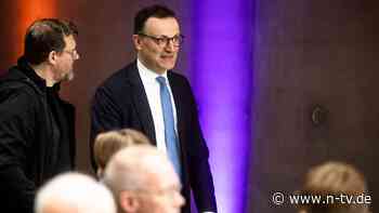 Grüne reagieren empört: Spahn will mit AfD umgehen wie "mit jeder anderen Partei"