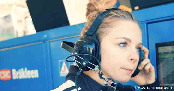 “Volevo mostrare la mia auto alla troupe, l’ho aperta e c’era un dildo dentro”: Aurora Straus racconta la misoginia nel mondo dei motori