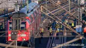 Stellwerk fällt aus – Zug wird evakuiert, S-Bahn-Strecke gesperrt