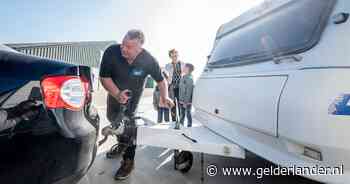 Metamorfose nertsenfarms: ondernemers bouwen huizen, caravanstalling een succes