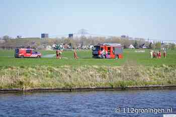 Meerdere bluswagens ter plaatse bij rietbrand