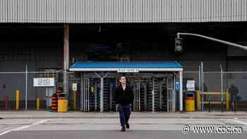 Windsor Stellantis workers to return to job for at least 2 weeks, union says