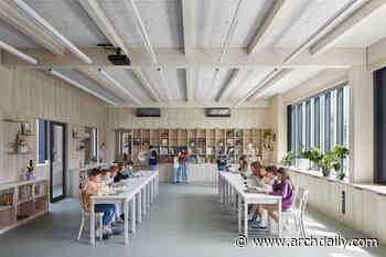 Duhovka Elementary School / ra15