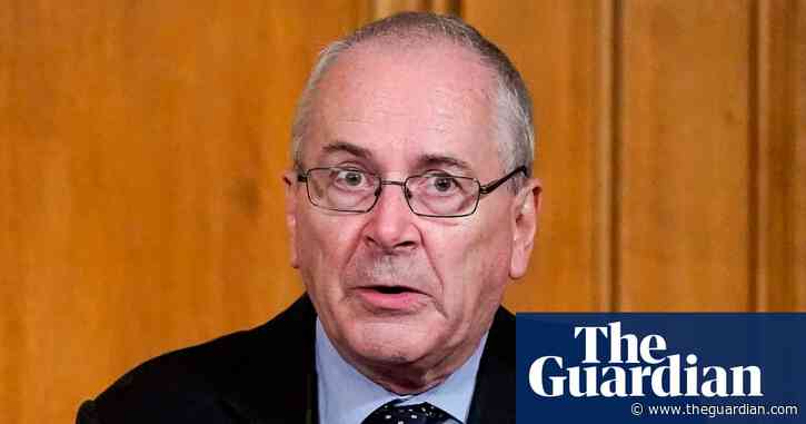 Rail minister reports himself to police after using phone while driving a bus