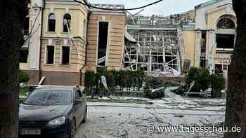 Ukraine-Liveblog: ++ Mehr als 20 Tote nach Angriff auf Sumy ++