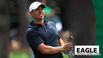 McIlroy stuns Augusta with superb eagle