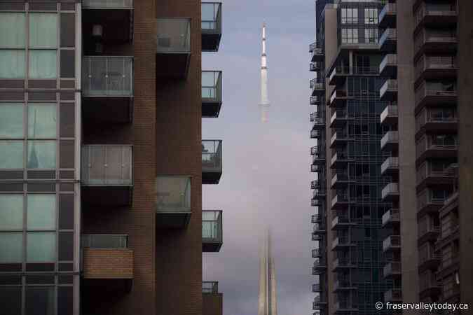 Toronto condo market unlikely to see jolt as conditions vary elsewhere in Canada