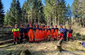 FW Wenden: Zwölf neue Motorkettensägenführer in der Feuerwehr Wenden